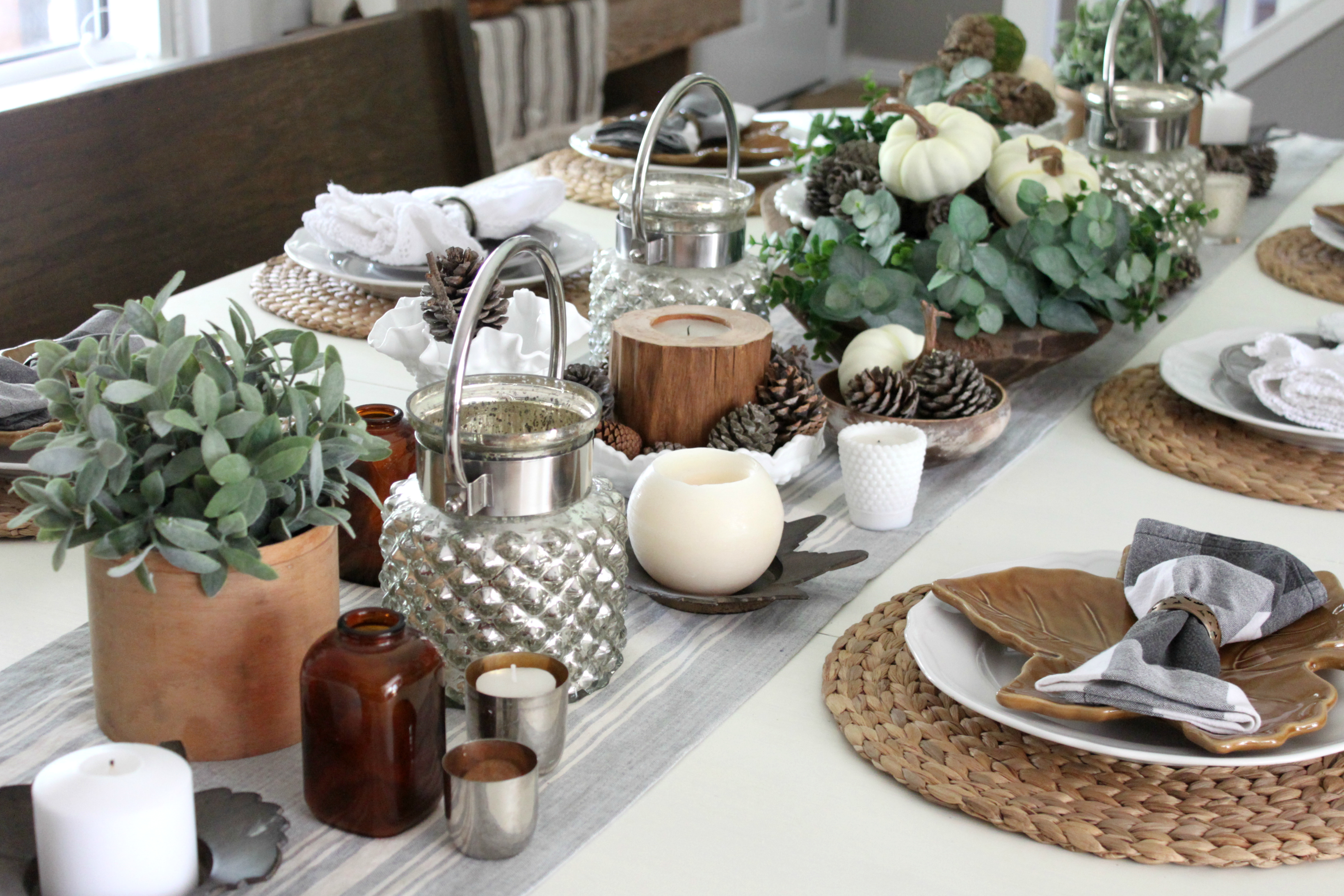 fall-dining-room-tablescape-pumpkings-mercury-glass