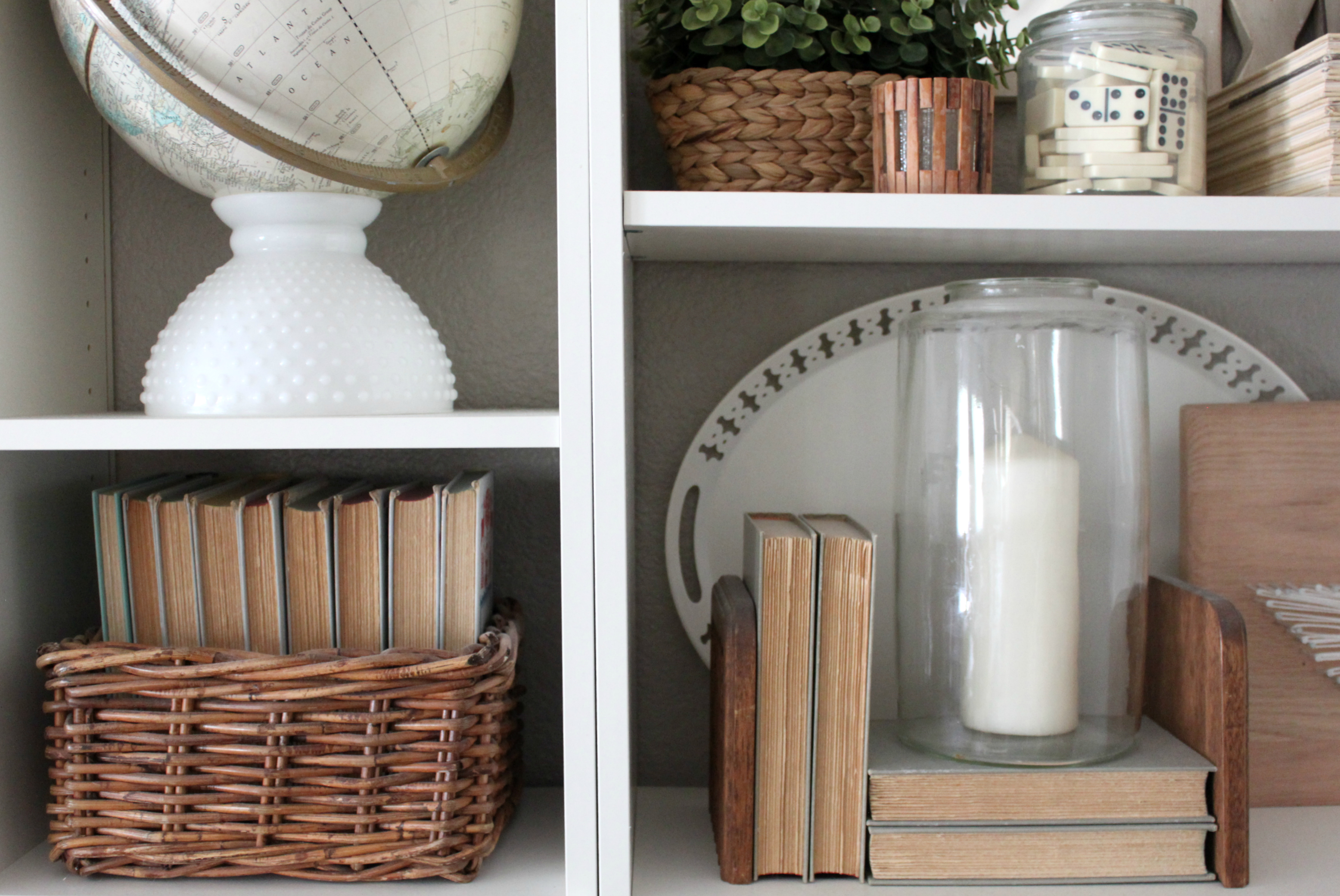 Simple Ways to Decorate with Vintage Books by An Inspired Nest