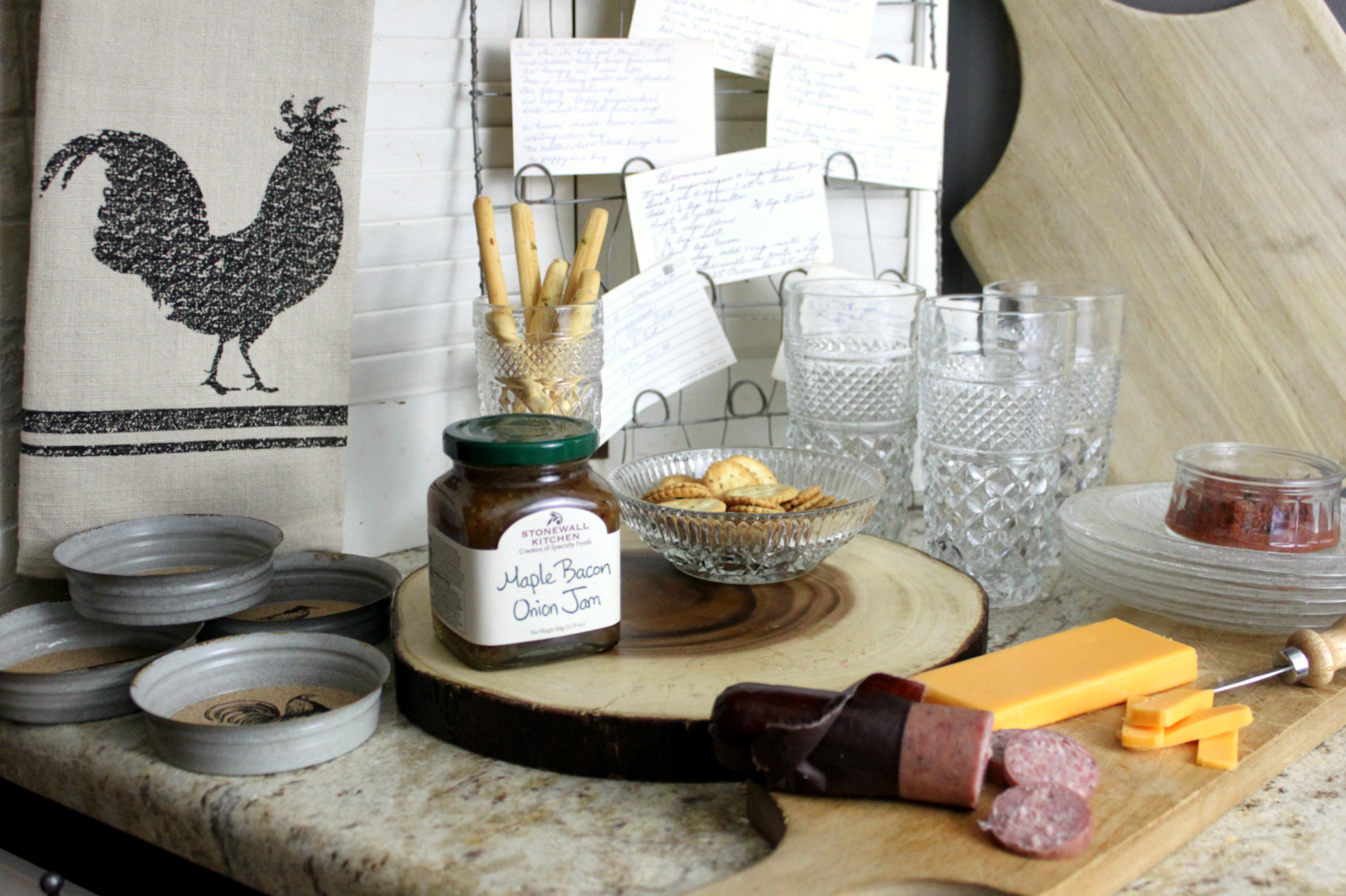 A Christmas Gift Guide to Cracker Barrel Old Country Store | An Inspired Nest